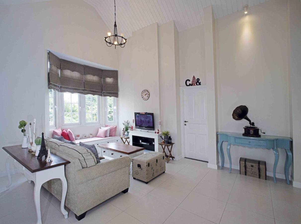 Cottonwood Bed & Breakfast House Bandung Eksteriør billede